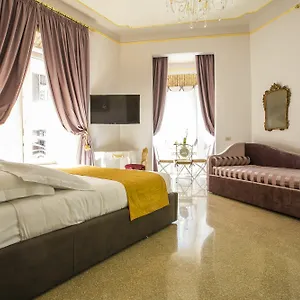 Trastevere Royal 2*, Roma Itália
