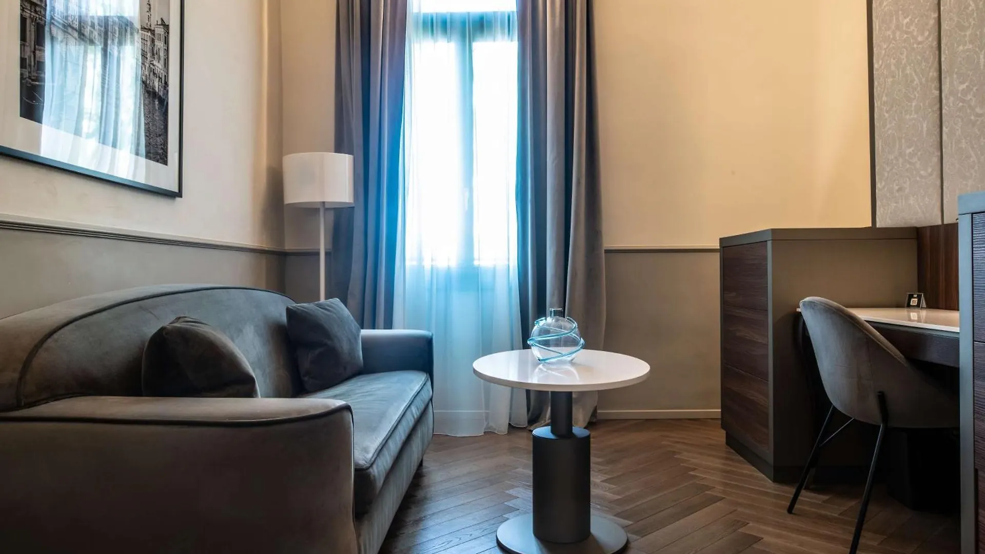Radisson Collection Hotel, Palazzo Nani Venice 5*,
